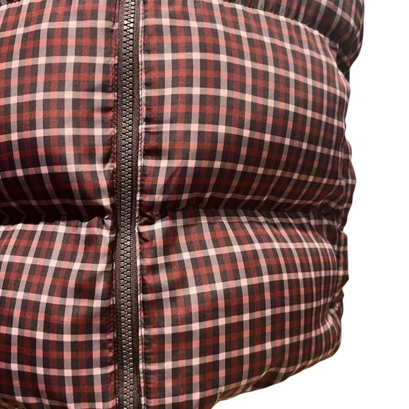 Madewell Cropped Puffer Vest in Plaid Size Medium